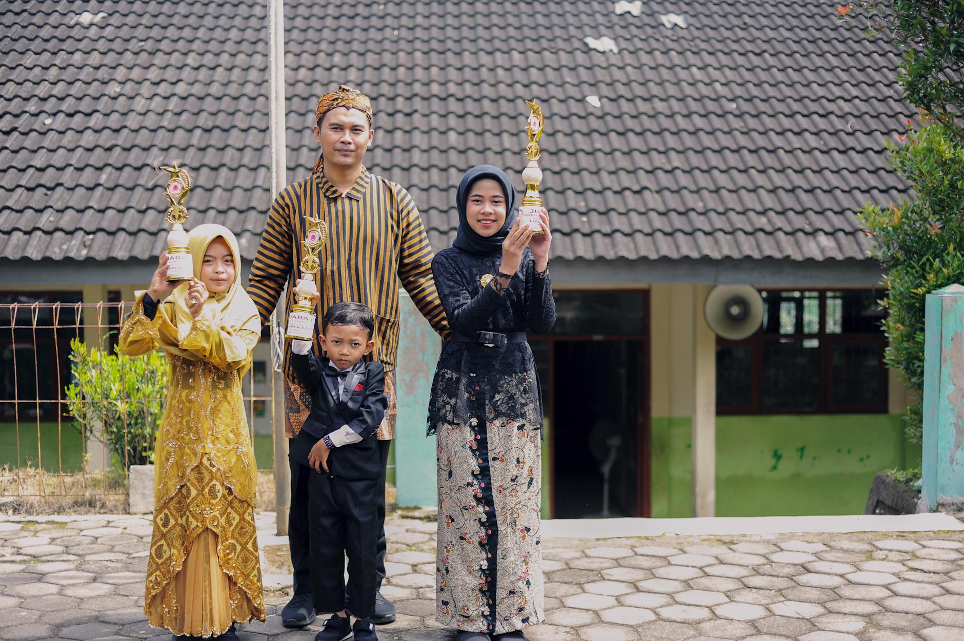 PT CANGAH PAJARATAN MANDIRI Raih Penghargaan Best Environmental Consultant 2026
